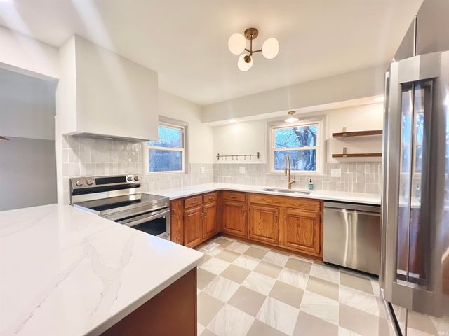 2108 Bellemeade Avenue, Evansville, IN 47714