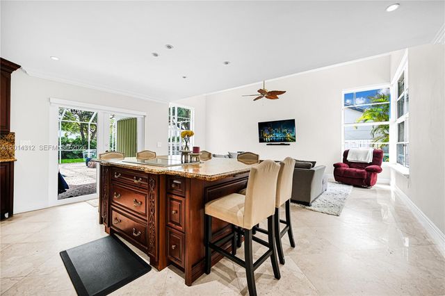 9866 SW 111th Ter 9866, Miami, FL 33176