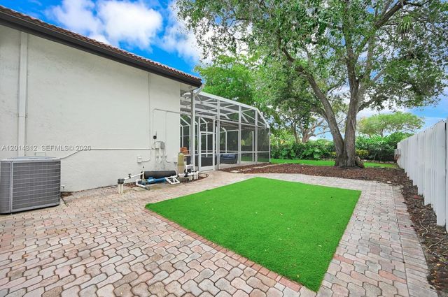 9866 SW 111th Ter 9866, Miami, FL 33176