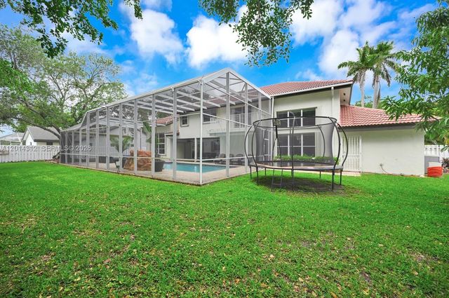 9866 SW 111th Ter 9866, Miami, FL 33176