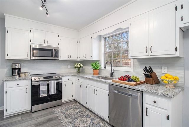 3862 Northstrand Drive, Decatur, GA 30035