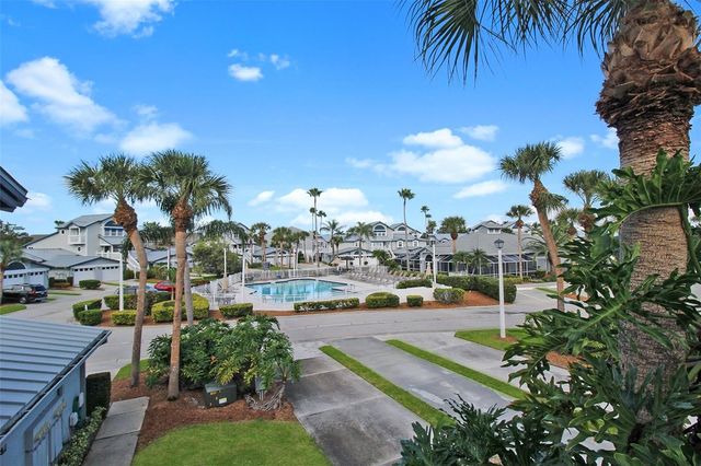 1338 SIESTA BAYSIDE DRIVE 1338-C, Sarasota, FL 34242