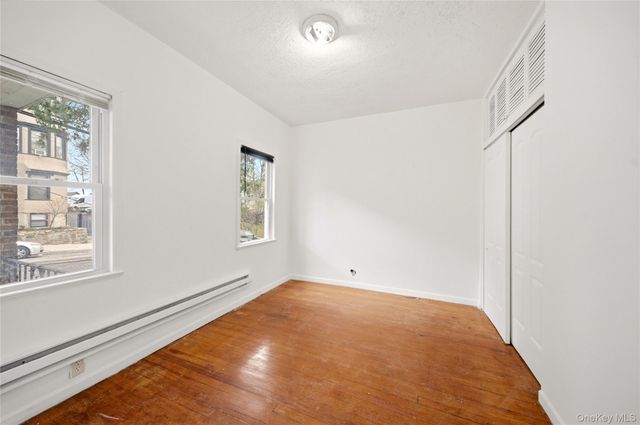 34 S High Street, Mount Vernon, NY 10550