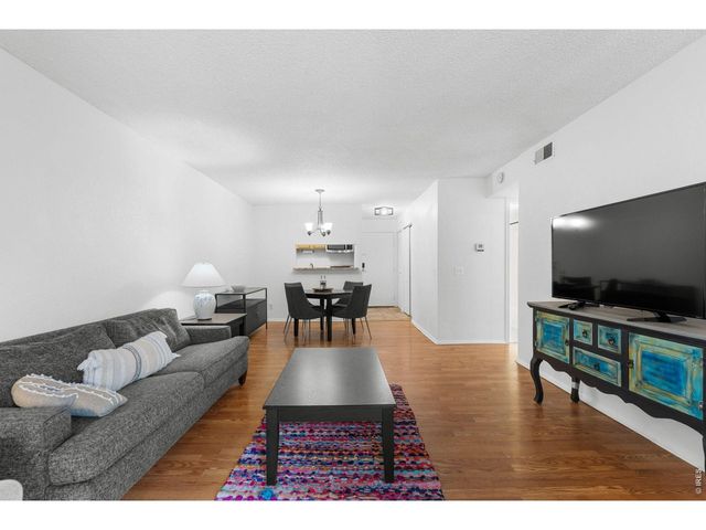 3250 Oneal Cir H17, Boulder, CO 80301