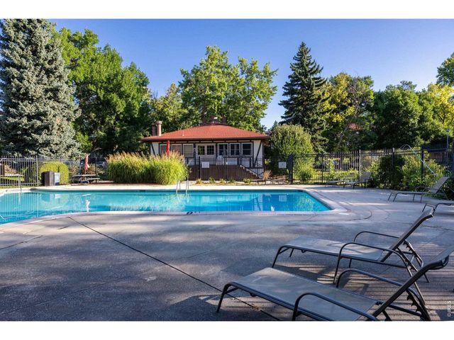 3250 Oneal Cir H17, Boulder, CO 80301