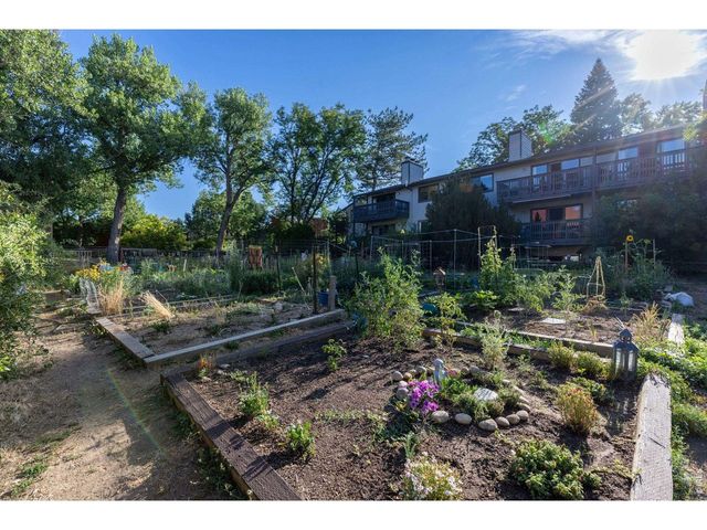 3250 Oneal Cir H17, Boulder, CO 80301