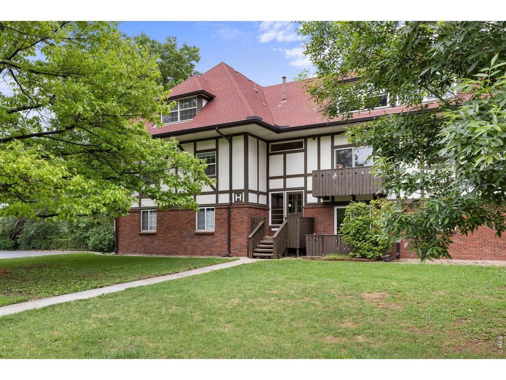 3250 Oneal Cir H17, Boulder, CO 80301