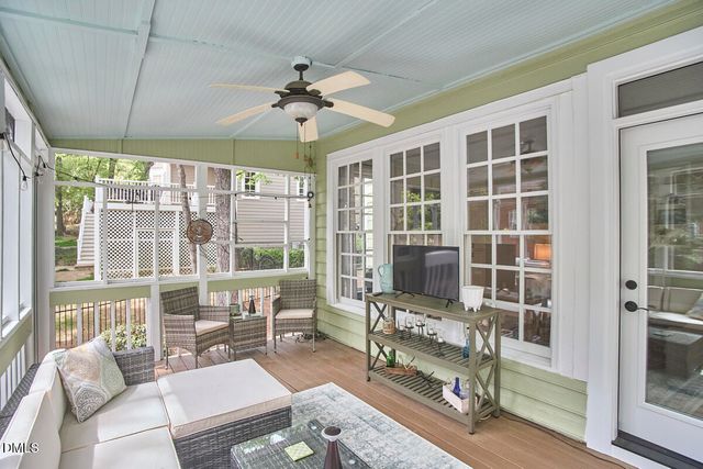 1216 E Pointe Drive, Durham, NC 27712