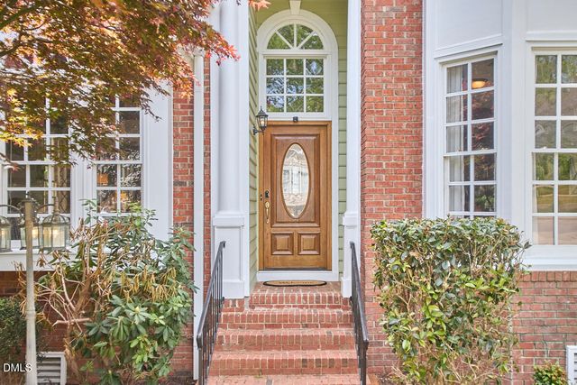 1216 E Pointe Drive, Durham, NC 27712