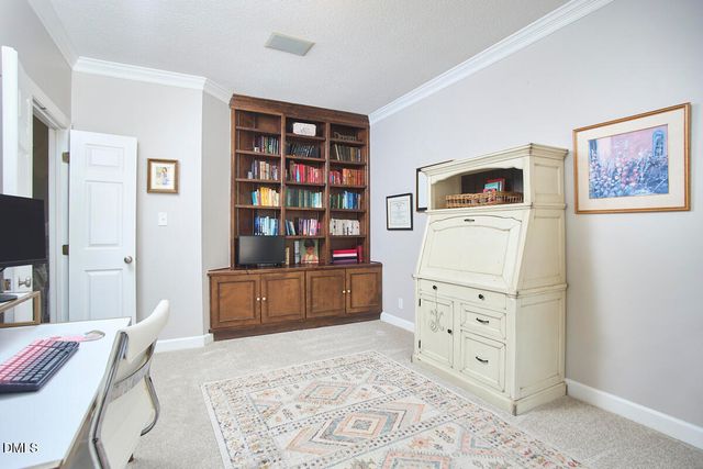 1216 E Pointe Drive, Durham, NC 27712