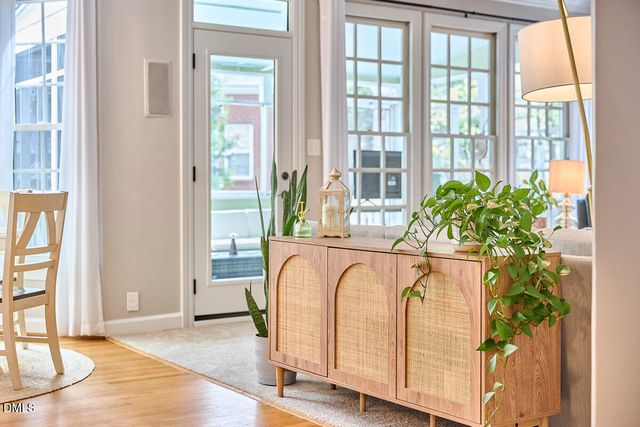 1216 E Pointe Drive, Durham, NC 27712