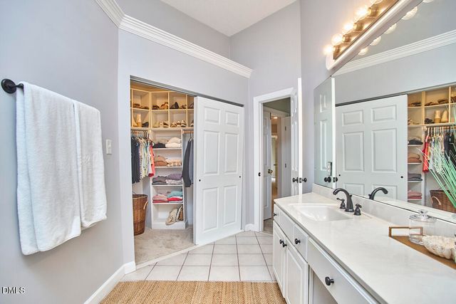 1216 E Pointe Drive, Durham, NC 27712