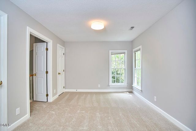 1216 E Pointe Drive, Durham, NC 27712