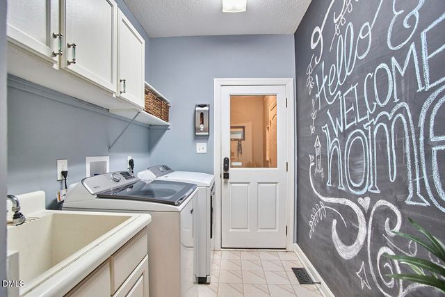 1216 E Pointe Drive, Durham, NC 27712