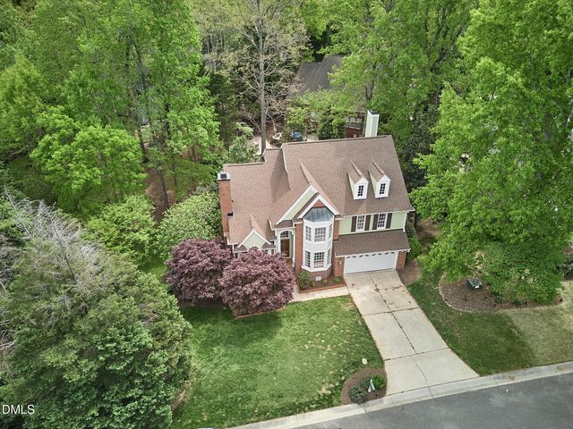 1216 E Pointe Drive, Durham, NC 27712