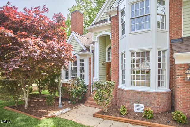 1216 E Pointe Drive, Durham, NC 27712