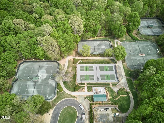 1216 E Pointe Drive, Durham, NC 27712