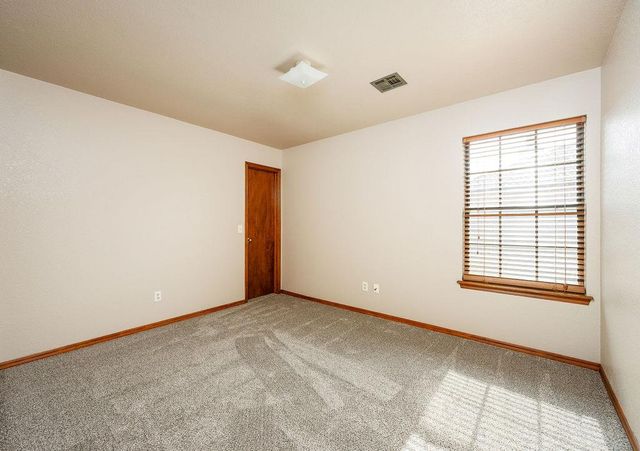 16432 Oconee Creek Drive, Edmond, OK 73013