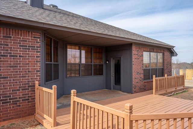 16432 Oconee Creek Drive, Edmond, OK 73013