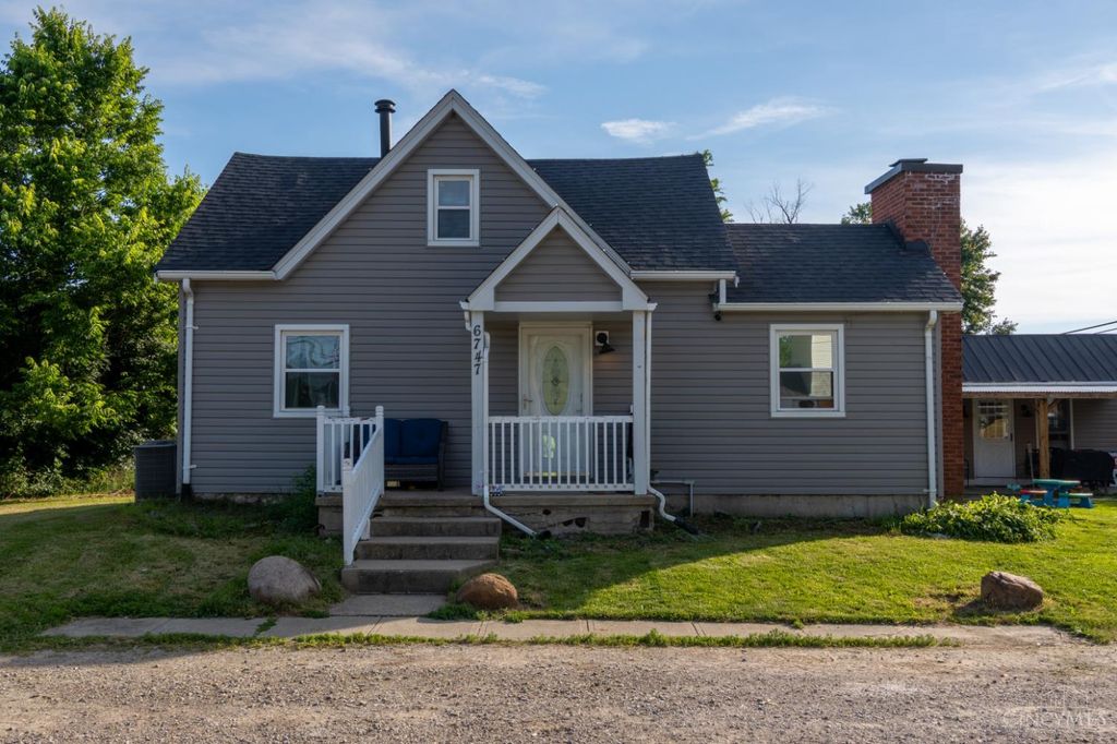 6747 Plum Street, Goshen Twp, OH 45122