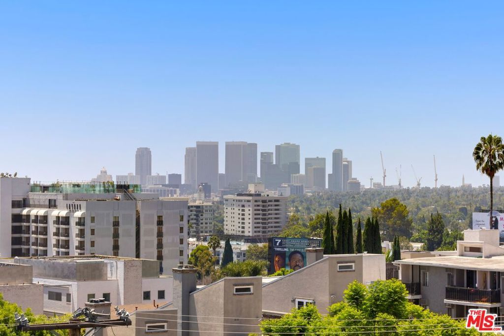 Image 13 of property listing at 8787 Shoreham Drive 309, West Hollywood, CA 90069