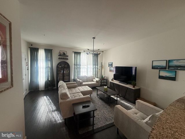 2784 FREDERICKSBURG RD, Hanover, MD 21076