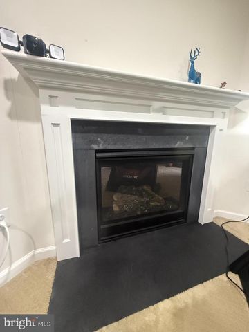 2784 FREDERICKSBURG RD, Hanover, MD 21076