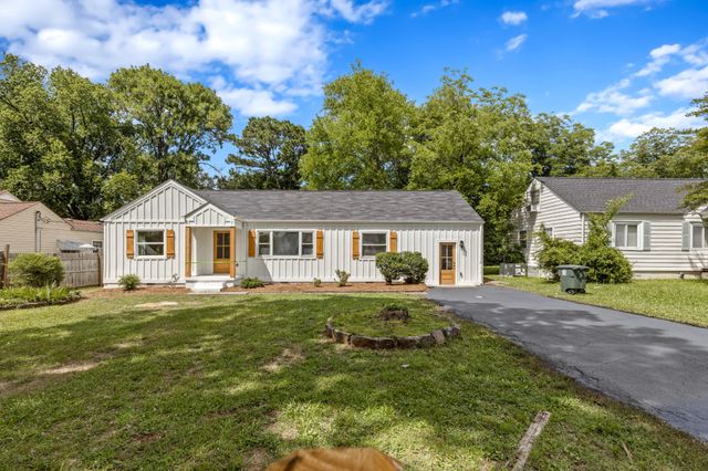 5325 Meadowbrook Lane, Chattanooga, TN 37411