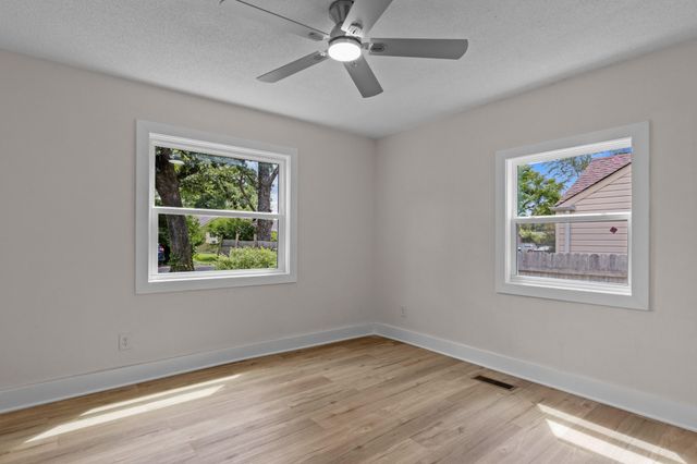 5325 Meadowbrook Lane, Chattanooga, TN 37411