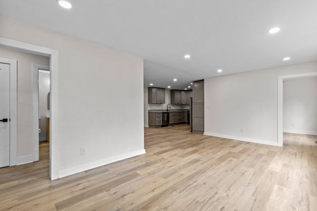 5325 Meadowbrook Lane, Chattanooga, TN 37411