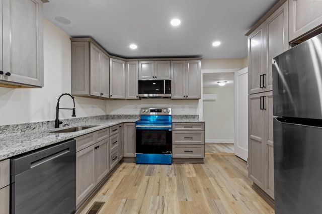 5325 Meadowbrook Lane, Chattanooga, TN 37411