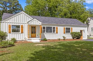 5325 Meadowbrook Lane, Chattanooga, TN 37411
