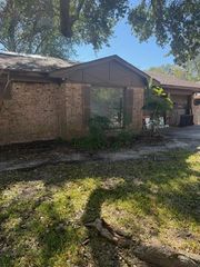 1901 Chilton Drive, Baytown, TX 77520