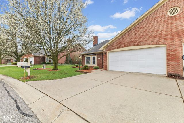 6612 Cobham Lane, Indianapolis, IN 46237