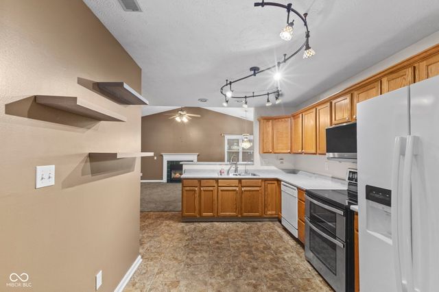 6612 Cobham Lane, Indianapolis, IN 46237