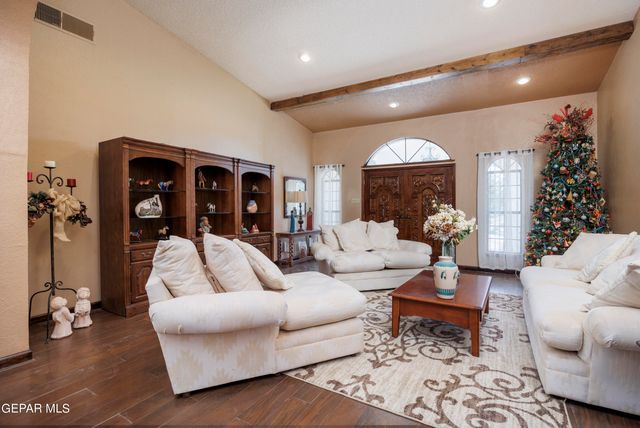12309 SUGDEN Road, Clint, TX 79836