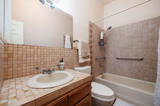 12309 SUGDEN Road, Clint, TX 79836