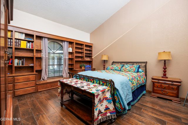 12309 SUGDEN Road, Clint, TX 79836