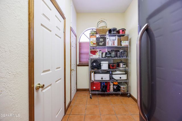 12309 SUGDEN Road, Clint, TX 79836