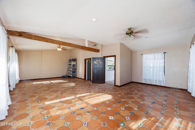12309 SUGDEN Road, Clint, TX 79836
