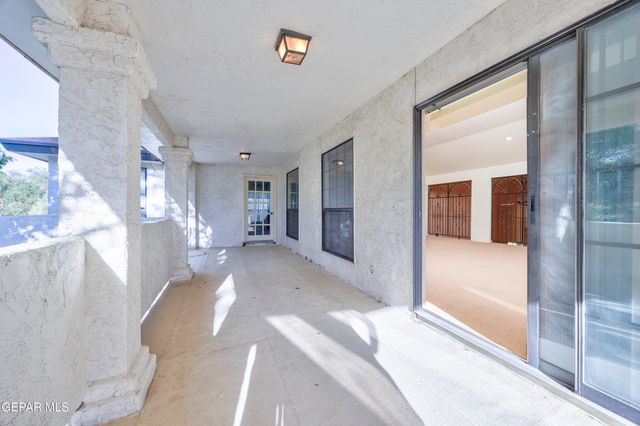12309 SUGDEN Road, Clint, TX 79836