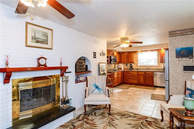 2018 Tahoe Drive, Xenia, OH 45385