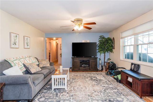 2018 Tahoe Drive, Xenia, OH 45385