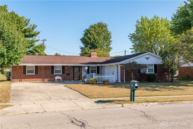 2018 Tahoe Drive, Xenia, OH 45385