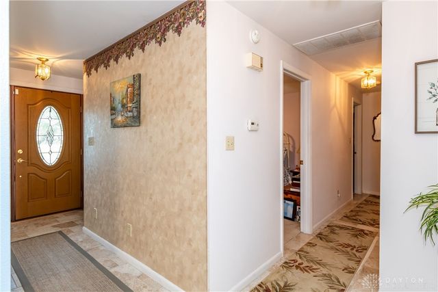 2018 Tahoe Drive, Xenia, OH 45385