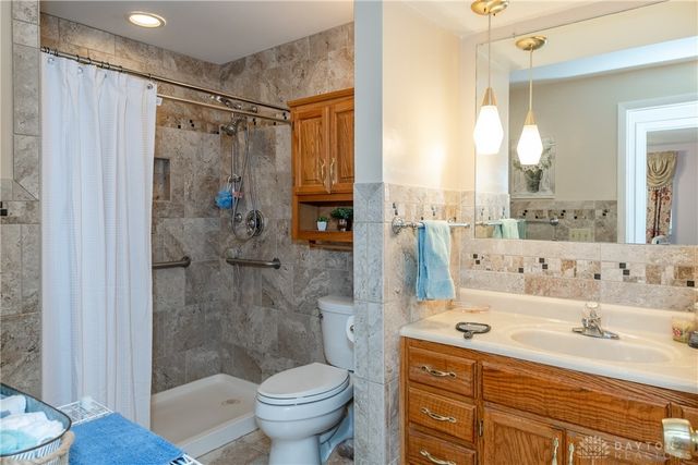 2018 Tahoe Drive, Xenia, OH 45385