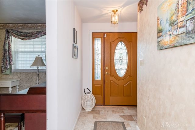 2018 Tahoe Drive, Xenia, OH 45385