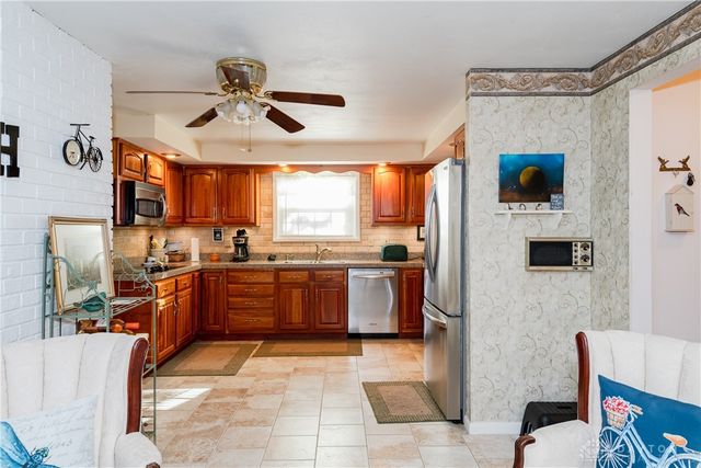 2018 Tahoe Drive, Xenia, OH 45385