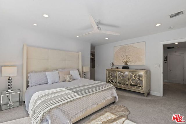 641 Walther Way, Los Angeles, CA 90049