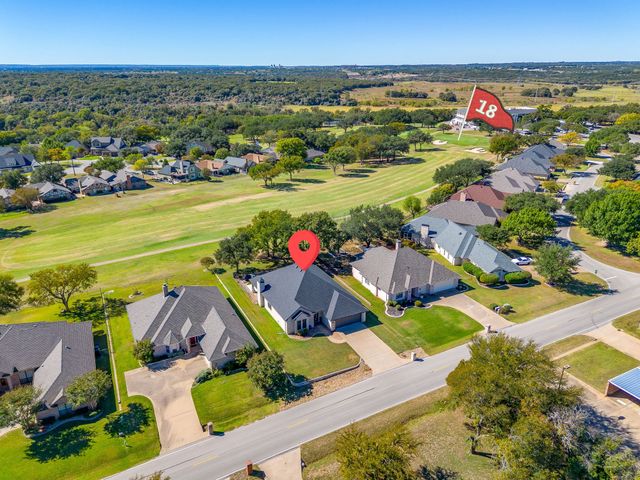 8700 Bellechase Road, Granbury, TX 76049